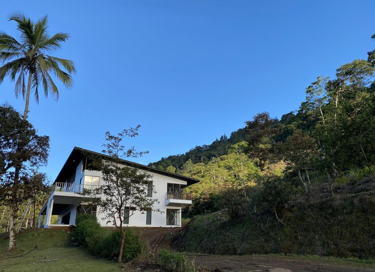 קרתגו Arte De Plumas Birding Lodge מראה חיצוני תמונה