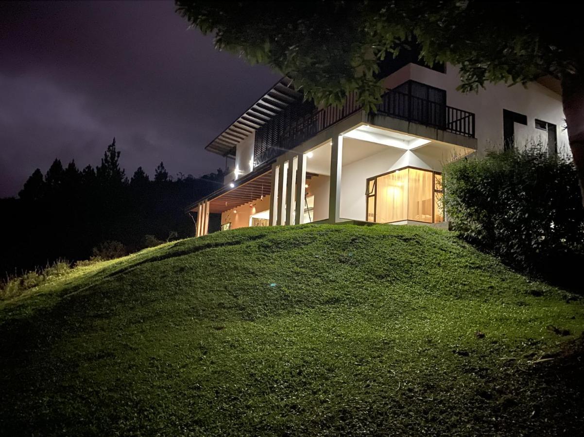 קרתגו Arte De Plumas Birding Lodge מראה חיצוני תמונה